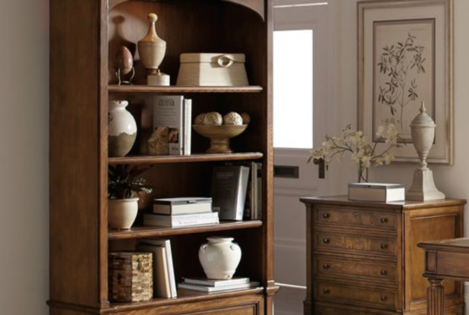 Hekman Consoles, Curios, & Display Cabinets